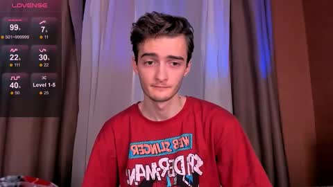 Snapshot of spider___man chatting on 11/06/25, 02:51 Spidey online show from 11/06/25, 02:51