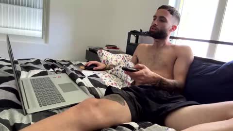 spifff_21 online show from 10/15/25, 05:02