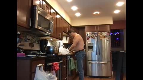 spike69old online show from 12/11/24, 05:15