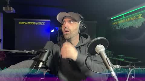 Snapshot of splivke chatting on 11/29/25, 02:36 Splivke online show from 11/29/25, 02:36