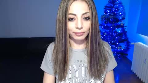 Doll online show from 12/25/24, 11:11