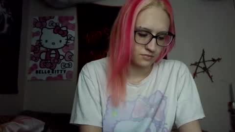 Snapshot of spoiledprincess4 chatting on 11/08/25, 11:21 spoiledprincess4 online show from 11/08/25, 11:21