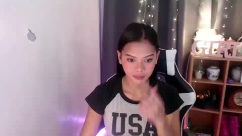 Snapshot of spoileme_babexx chatting on 02/11/25, 03:18 CALL ME RAINE online show from 02/11/25, 03:18