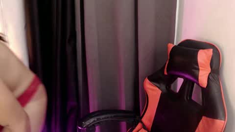 Snapshot of spoileme_babexx chatting on 03/12/25, 09:13 CALL ME RAINE online show from 03/12/25, 09:13