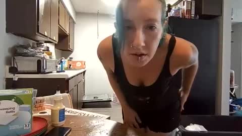 Kova online show from 11/11/25, 03:45