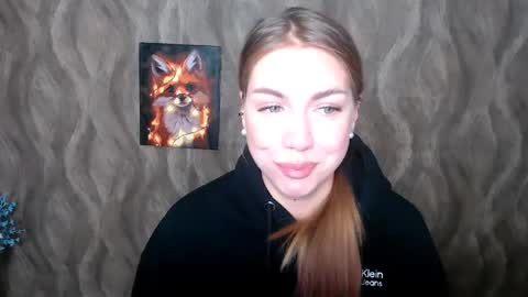 Snapshot of sport_tall_karina chatting on 12/26/24, 08:18 Karina online show from 12/26/24, 08:18