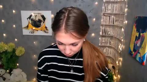 Snapshot of sport_tall_karina chatting on 01/07/25, 08:45 Karina online show from 01/07/25, 08:45