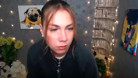 Snapshot of sport_tall_karina chatting on 01/08/25, 08:06 Karina online show from 01/08/25, 08:06