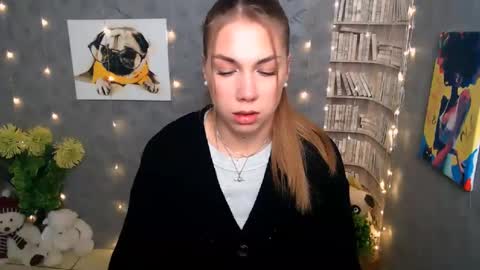 Snapshot of sport_tall_karina chatting on 01/10/25, 08:07 Karina online show from 01/10/25, 08:07