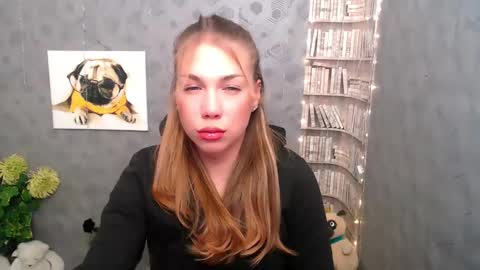 Snapshot of sport_tall_karina chatting on 02/25/25, 08:25 Karina online show from 02/25/25, 08:25