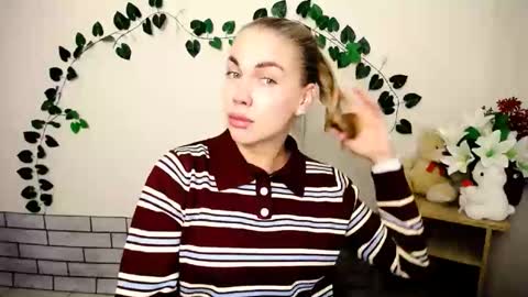 Snapshot of sport_tall_karina chatting on 10/01/25, 08:09 Karina online show from 10/01/25, 08:09