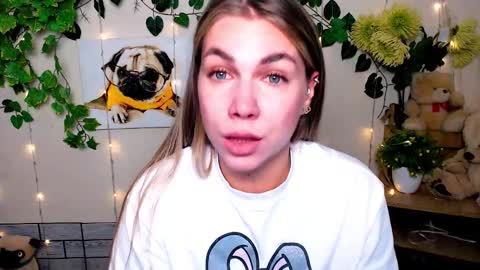 Snapshot of sport_tall_karina chatting on 11/15/25, 01:07 Karina online show from 11/15/25, 01:07