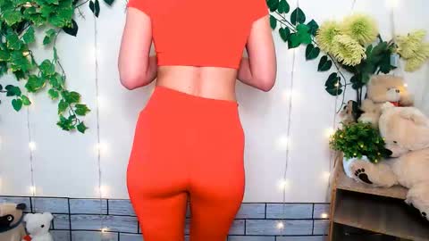 Snapshot of sport_tall_karina chatting on 02/27/26, 09:53 Karina online show from 02/27/26, 09:53