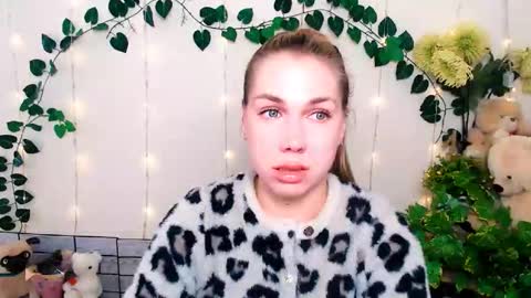 Karina online show from 03/23/26, 08:51