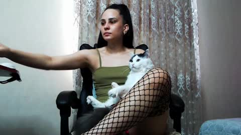 Tips are the best compliment to a woman online show from 03/28/26, 07:52