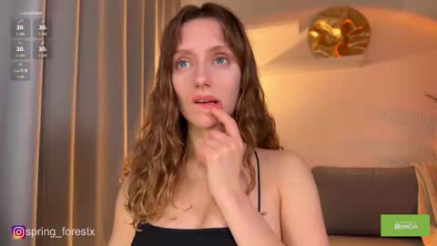 Lilly  online Monday - Friday ask time in pm online show from 12/04/25, 02:48