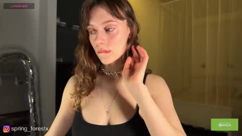 Lilly  online Monday - Friday ask time in pm online show from 03/29/26, 08:14