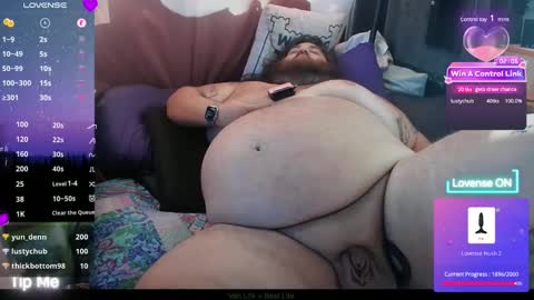 Snapshot of squeaks724 chatting on 12/04/24, 06:50 Your Pal Squeaks online show from 12/04/24, 06:50