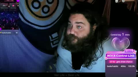 Snapshot of squeaks724 chatting on 12/31/24, 07:31 Your Pal Squeaks online show from 12/31/24, 07:31