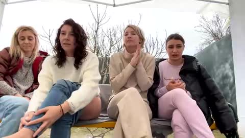 My name is Maya Lush is activeThere are legends that in this room all your wishes can come true  Private is Open online show from 02/02/25, 12:35