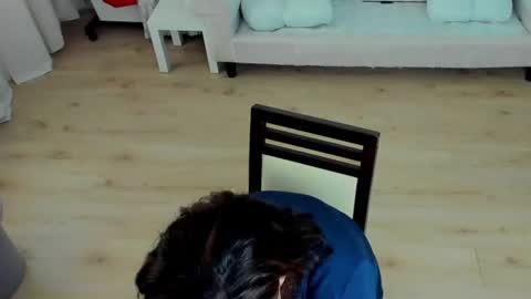 Kim online show from 08/06/26, 11:56