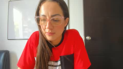 Tati online show from 02/09/26, 04:11