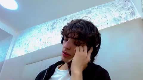 ethan online show from 02/28/26, 01:01