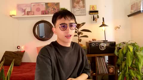 Snapshot of sr_evann chatting on 02/28/26, 03:13 sr_evann online show from 02/28/26, 03:13