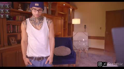 Matt     online show from 11/19/25, 03:45