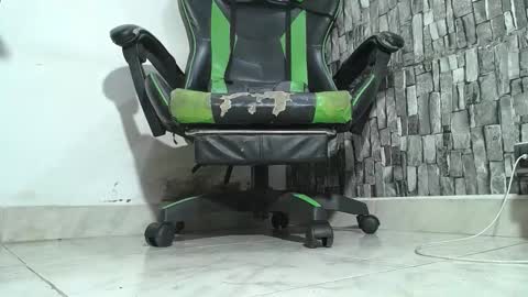 sr master cum its my old account online show from 12/23/25, 08:01