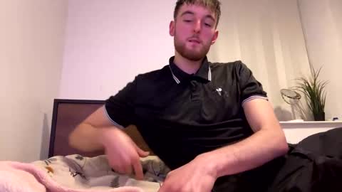 Snapshot of srr23man chatting on 12/16/25, 06:35 srr23man online show from 12/16/25, 06:35