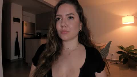 Sophie 3 online show from 10/29/25, 01:30