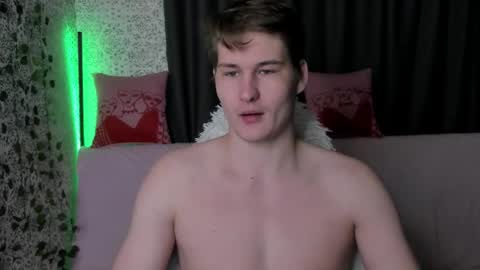 Snapshot of srygafon chatting on 11/22/25, 08:41 MARCUS online show from 11/22/25, 08:41