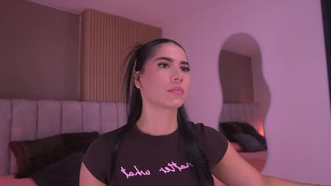 samantha online show from 04/12/26, 07:19