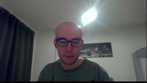 Snapshot of ssenzo chatting on 12/06/24, 07:10 ssenzo online show from 12/06/24, 07:10