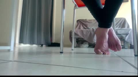 ssenzo online show from 12/18/25, 10:32