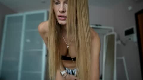 Snapshot of ssscarlett chatting on 02/06/26, 10:29 Scarlett online show from 02/06/26, 10:29