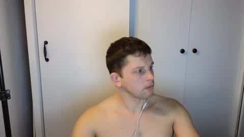 Snapshot of st1vemaster01 chatting on 12/03/24, 02:27 st1vemaster01 online show from 12/03/24, 02:27