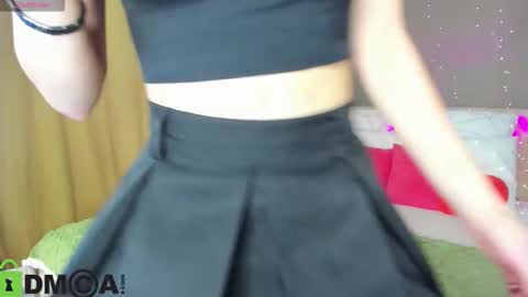 Stacey GMT5 Mo Tu We Th Fr Sa 3am -10am online show from 12/03/25, 01:02