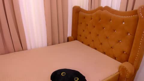 staceymariemojic online show from 07/27/26, 04:30