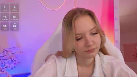 Snapshot of staceyyjones chatting on 03/19/26, 10:08 Stacey online show from 03/19/26, 10:08