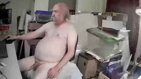 stache169 online show from 10/16/25, 01:56