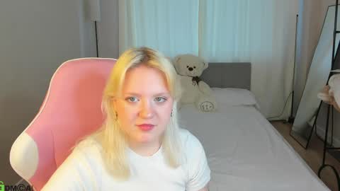 Stacy allenn online show from 05/06/26, 09:25