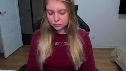 Stacy  online show from 11/25/25, 04:07