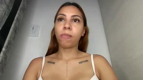 Stacy Queen online show from 04/07/26, 02:45