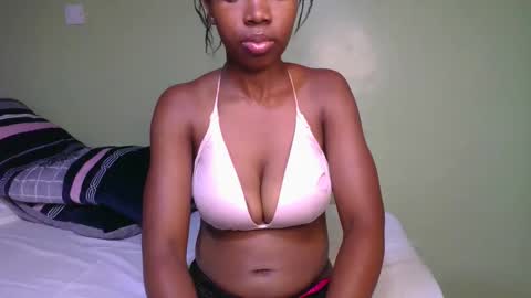 stacy_queenl online show from 11/20/25, 04:51