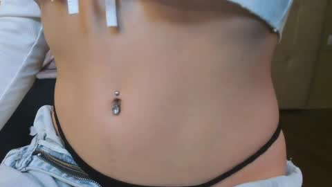 Stacy Mon Tue Wed Thu Fri Sun GMT GMT 3 1000am - 0400pm  online show from 02/20/25, 12:25