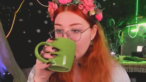 Snapshot of stacyjensen chatting on 02/04/26, 09:15 Stasey online show from 02/04/26, 09:15