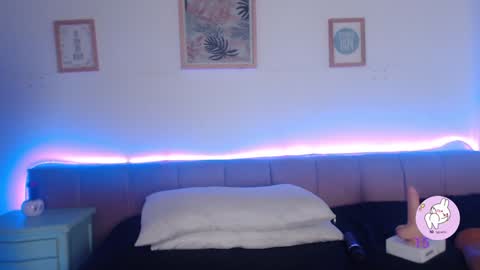 Snapshot of stacymaliibu chatting on 01/22/25, 06:20 Stacy online show from 01/22/25, 06:20