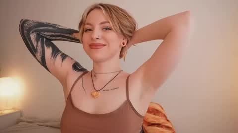 Kristina online show from 04/01/26, 01:41